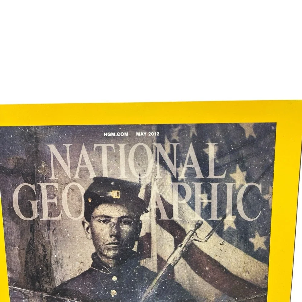 National Geographic Magazine May 2012‎ Civil War (Poster), Egypt, Iceland